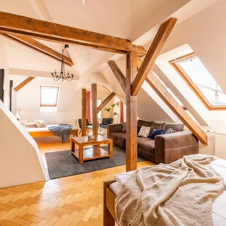 Apartament Stupartska - Tyn Church View With Terrace